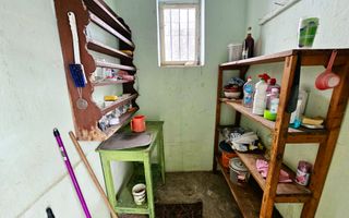 Casă traditională, 3 camere, 1766 mp teren, la asfalt, Vintu de Jos - Poză 16