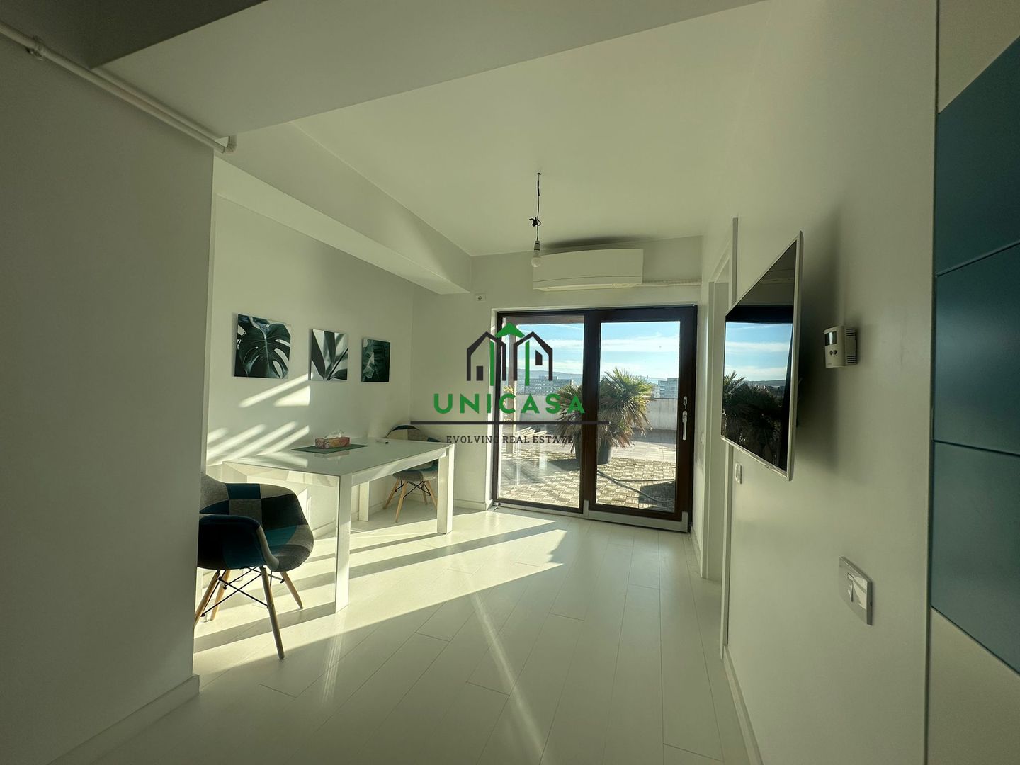 Apartament 4 camere - tip Penthouse - Zona 1 Mai - Poză 2