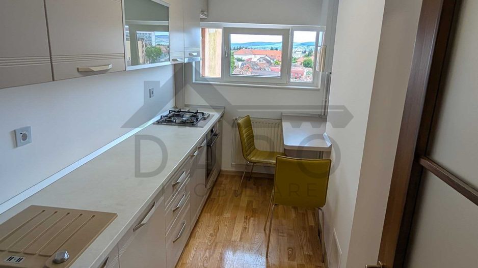 🏡 Apartament de închiriat – 3 camere decomandat - Poză 4