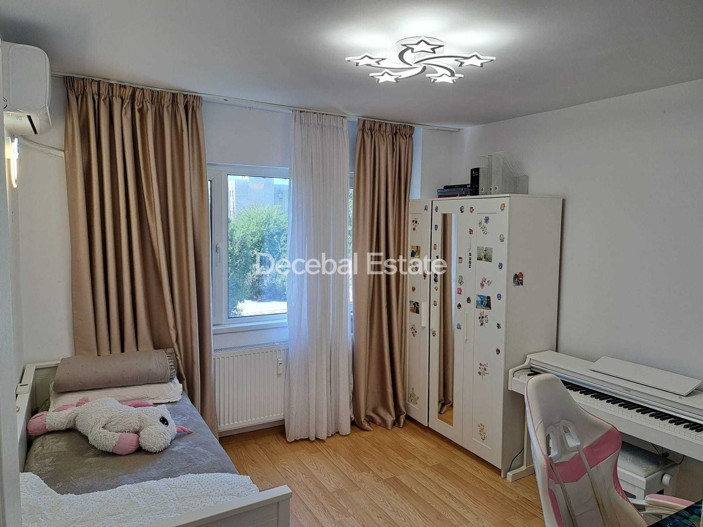 Apartament de 4 camere 82 mp etaj 4/10 2 balcoane - Poză 6