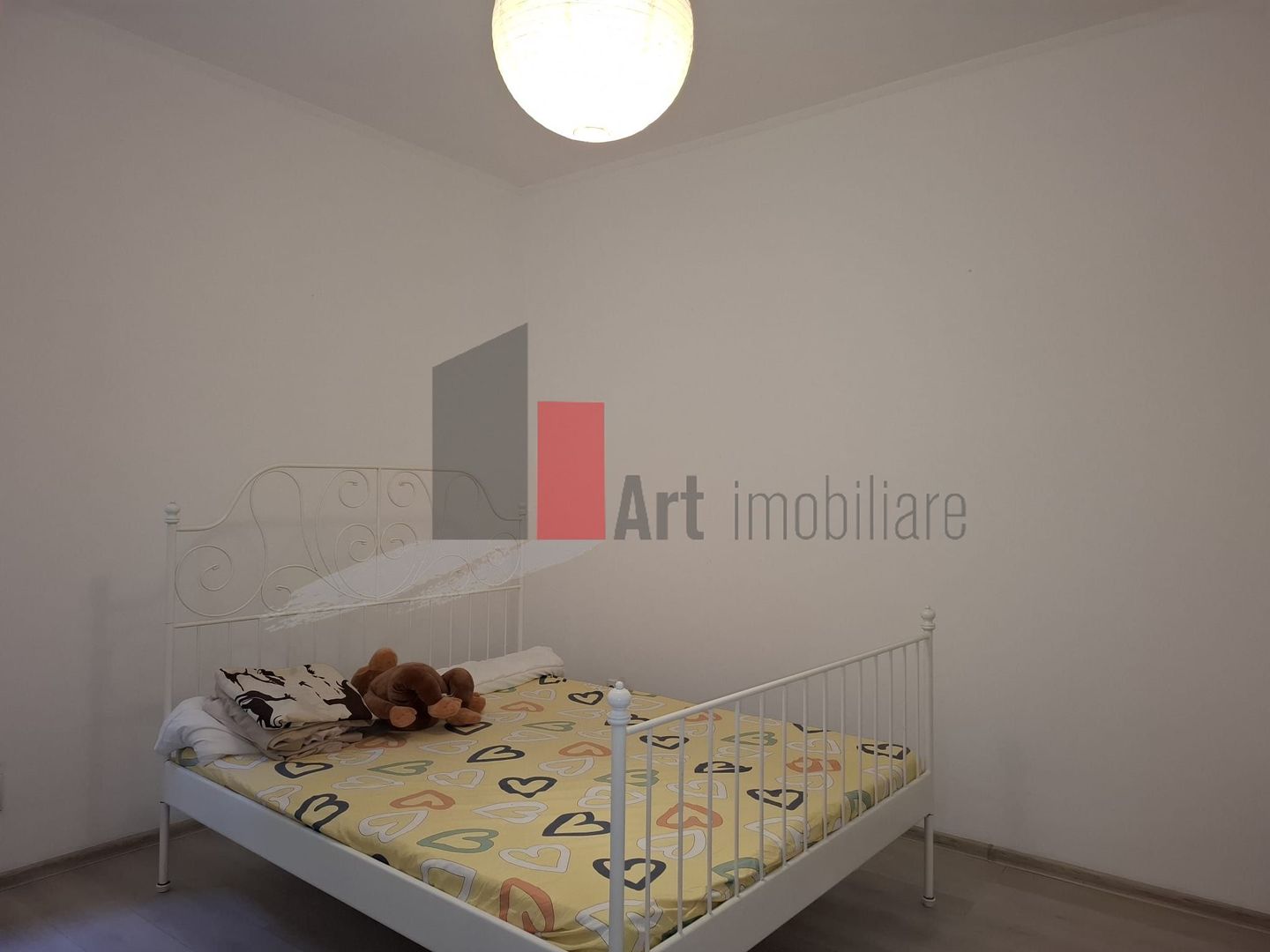 Apartamentul "REHEGUA" , stradal, bloc "REABILITAT", CONSOLIDAT - Poză 4