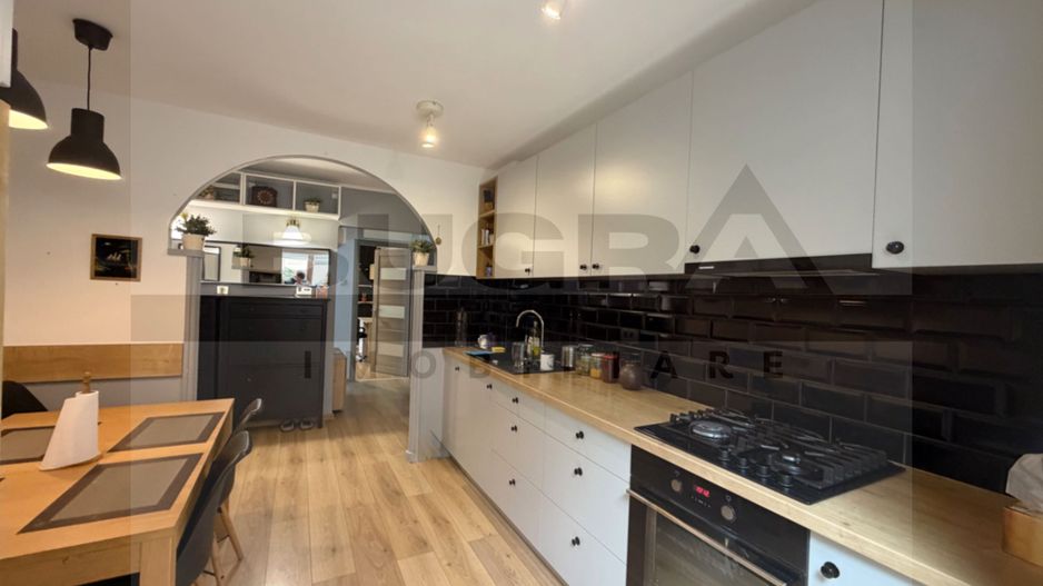 Apartament de 3 camere, decomandat, 68mp, parcare, zona Piata Marasti - Poză 2