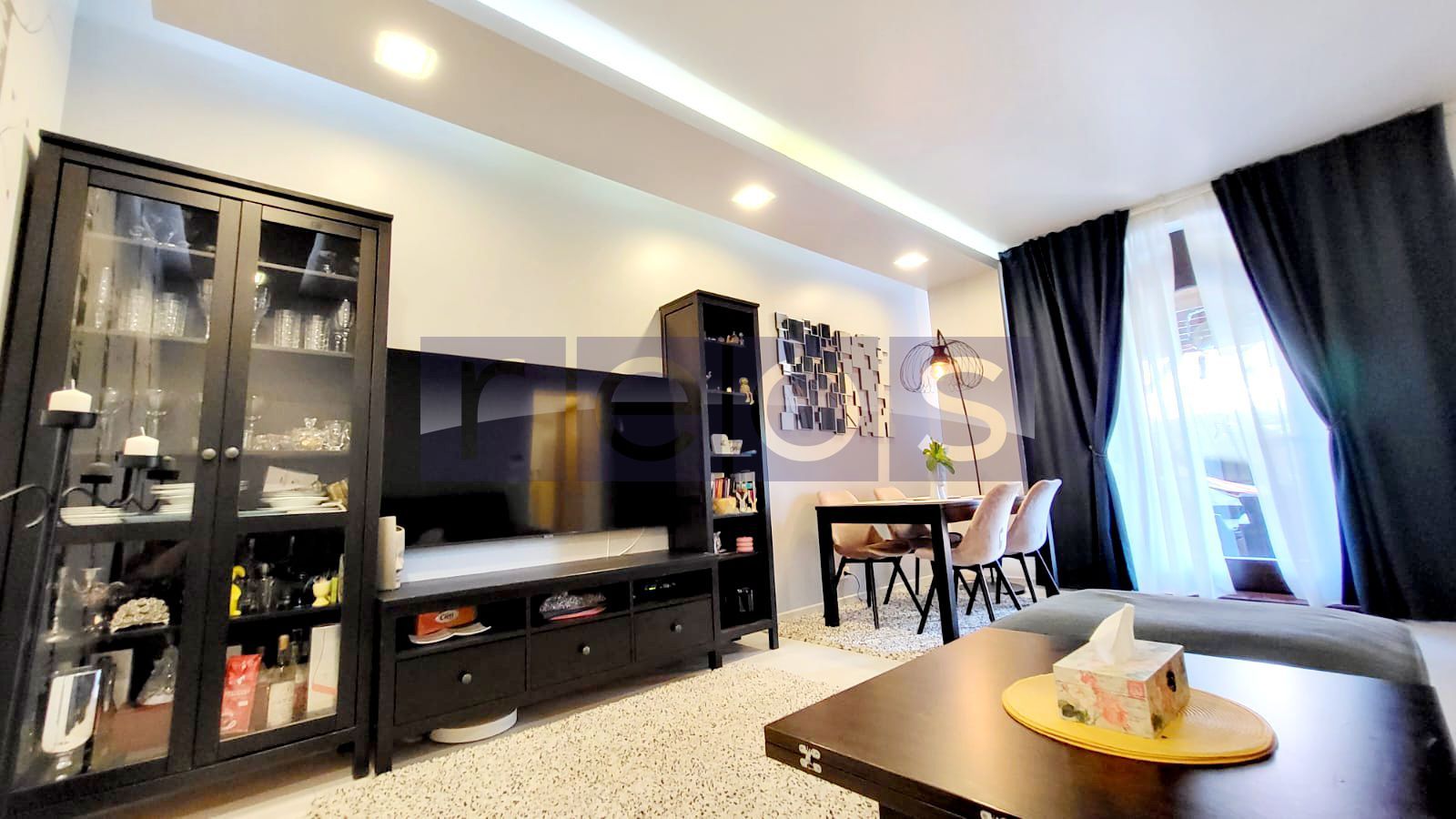 VANZARE 2 CAMERE 65MP PLUS CURTE 25MP | PIATA DOMENII - Poză 4