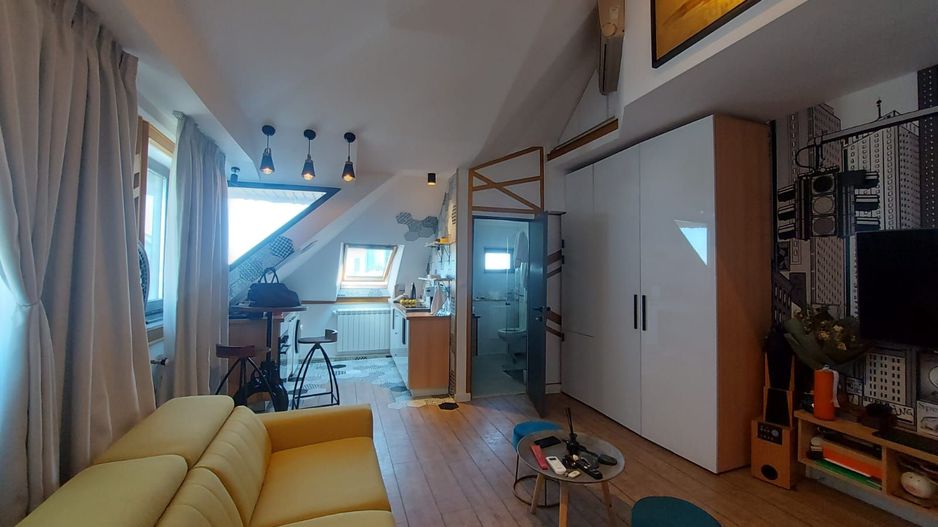 Garsoniera Piata Dorobanti Stradal Langa Televiziune - Poză 3