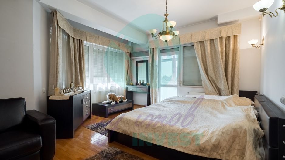 Vila spatioasa in zona Erou Iancu Nicolae - British School - Poză 15