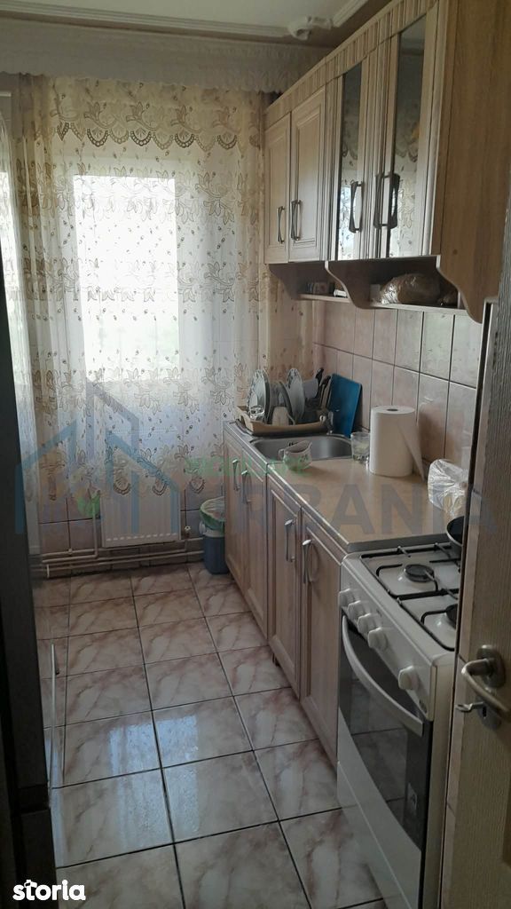 Apartament 2 camere, zona Dacia, Iași - 75.000 EUR - Poză 2