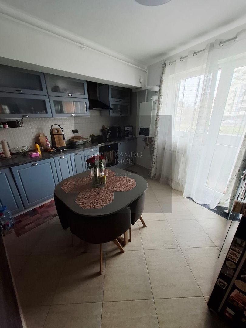 Apartament 3 camere decomandat 112mp Metalurgiei / Turnu Magurele - Poză 6