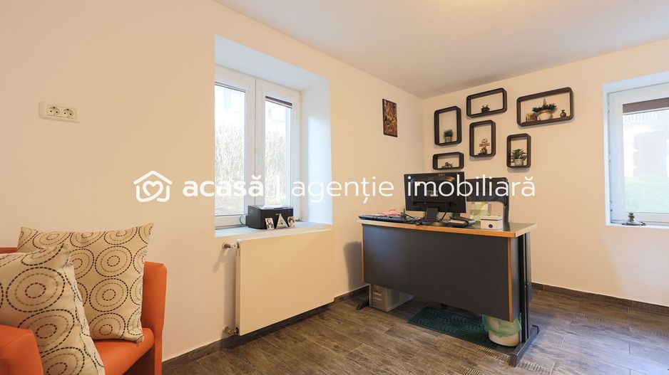 Spațiu ideal pentru birouri sau clinici - Poză 1