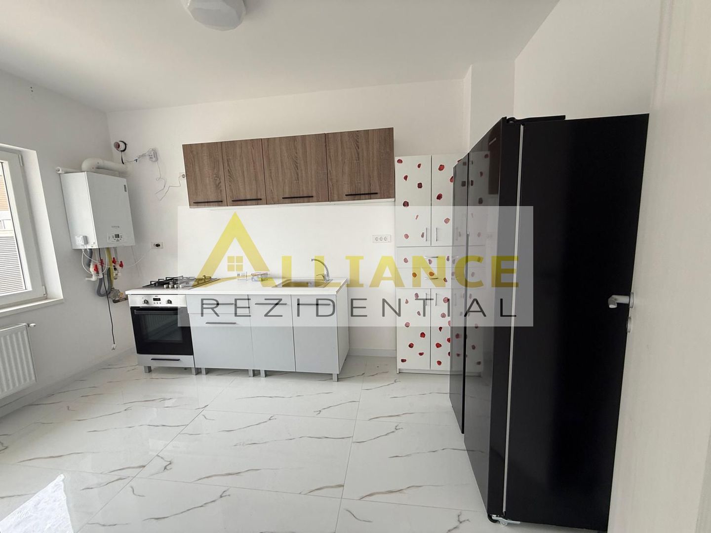 Vila individuala P+1E ~ 4 camere 2 bai ~ 560mp teren - Poză 8