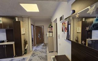 Apartament cu 3 camere, 57 mp, loc de parcare inclus – Florești. - Poză 5