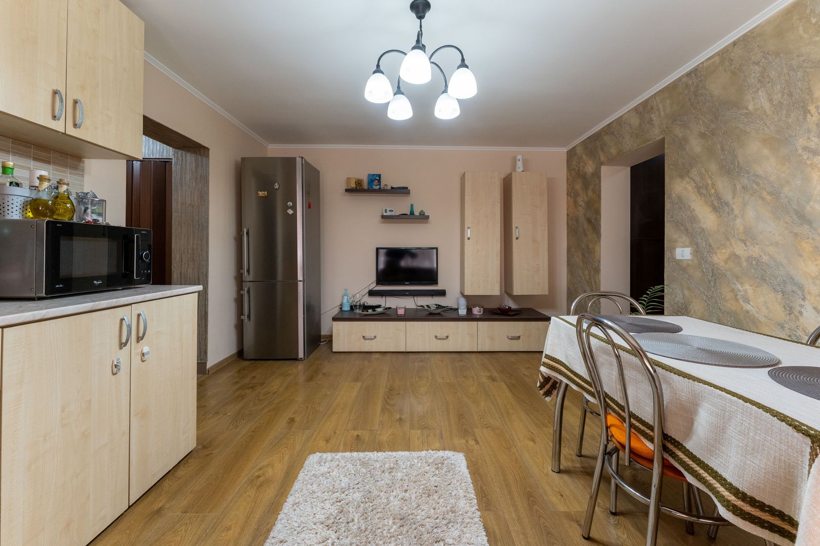Apartament 2 camere, parter, Podgoria - Poză 1