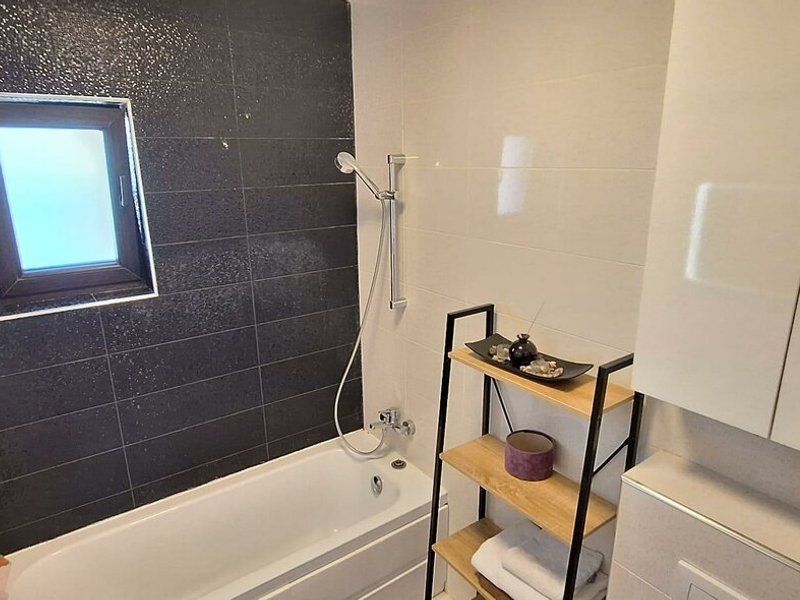 Apartament 3 camere decomandat Dobroiesti Doinei - Poză 15