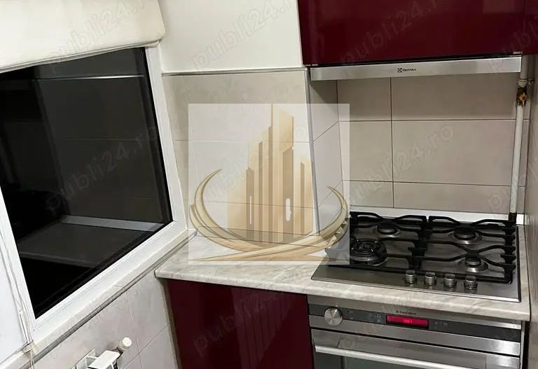 Apartament 3 camere, decomandat, zona Lunei - Poză 5