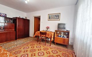 Zona Garii Apartament 3 camere, etaj 3/4, insorit, liber, 119900 euro - Poză 4