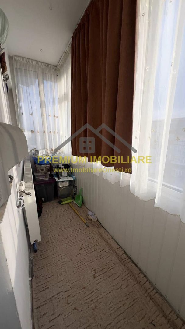 Apartament 3 Camere - Decomandat - Zona de jos - Poză 12