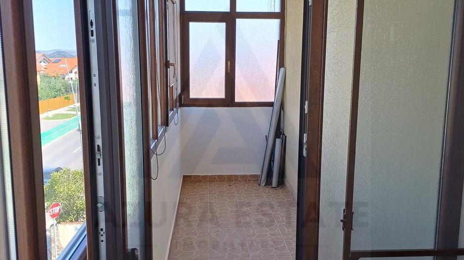 Apartament cu 3 camere la etaj 2 si balcon inchis 14.55 mp in Selimbar - Poză 8