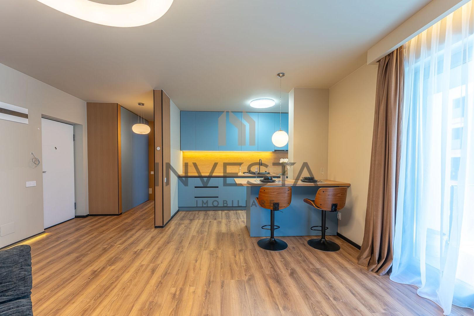 Apartament excusivist! Se vinde la cheie, complet mobilat si utilat! - Poză 5