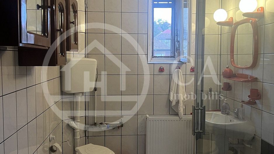 Apartament cu 2 camere de inchiriat in zona centrala Oradea - Poză 3