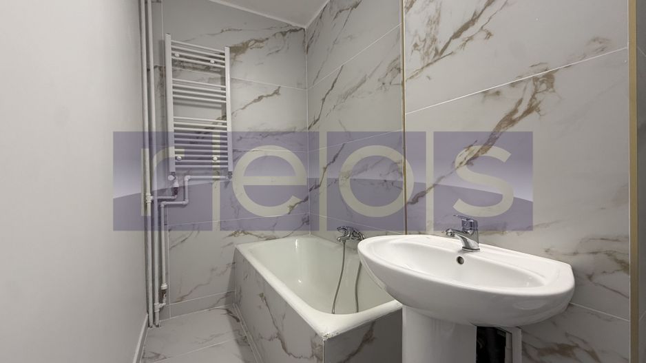 VÂNZARE GARSONIERĂ | ZONA TITAN | LUMINOASĂ ȘI SPAȚIOASĂ - Poză 10