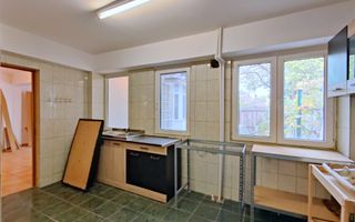 VIla 6 camere Parc Bazilescu, la 9 minute de metrou. - Poză 8