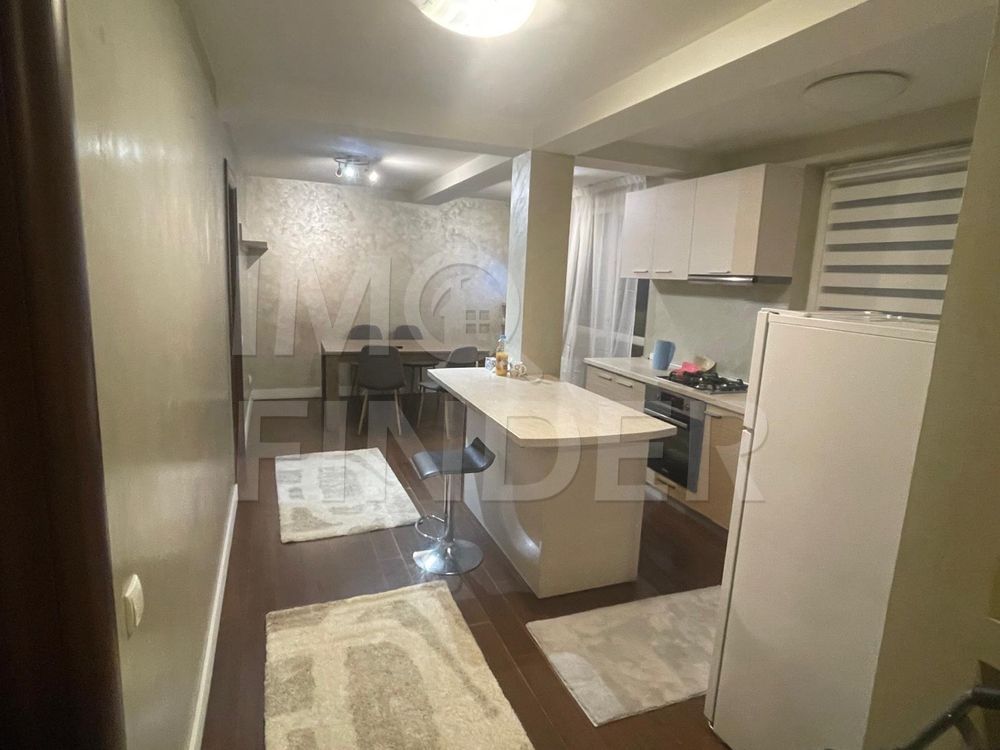 Vanzare apartament 3 camere – liniște + garaj - Poză 3
