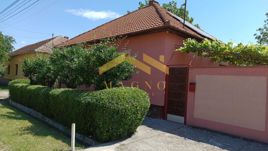 Casa de vanzare in Vladimirescu in zona primariei. - Poză 1