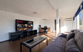 Casă P+1 I 3 Cam + 2 Băi I Piscină acoperită/încălzită I Teren 621 Mp