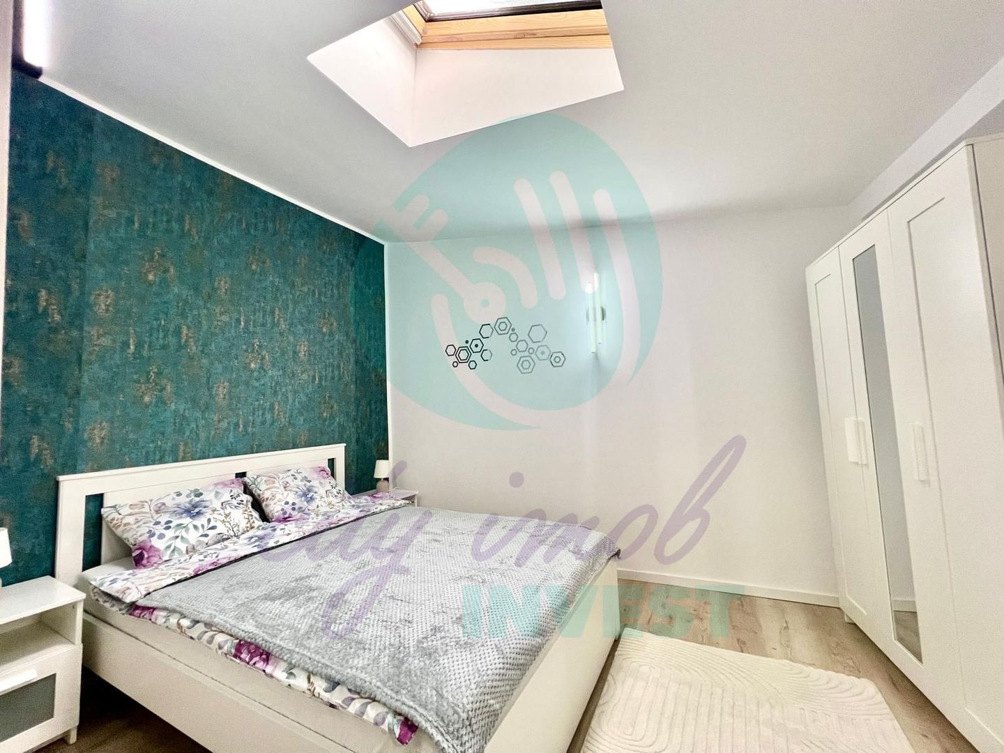 Studio renovat complet 36mp la 3 minute Metrou Muncii - Poză 1