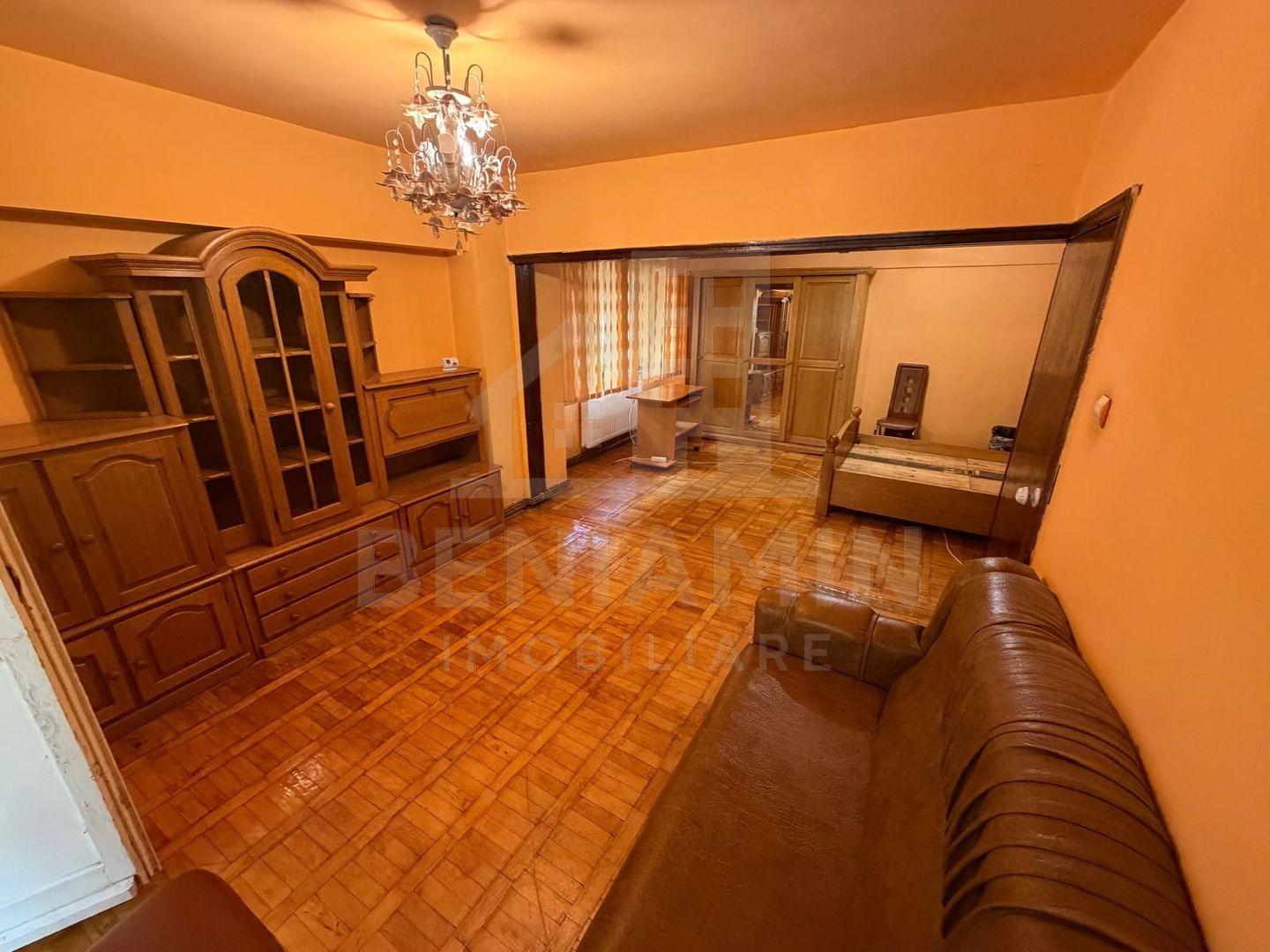 Apartament 3 camere decomandat cu 2 bai - Lapus - - Poză 1
