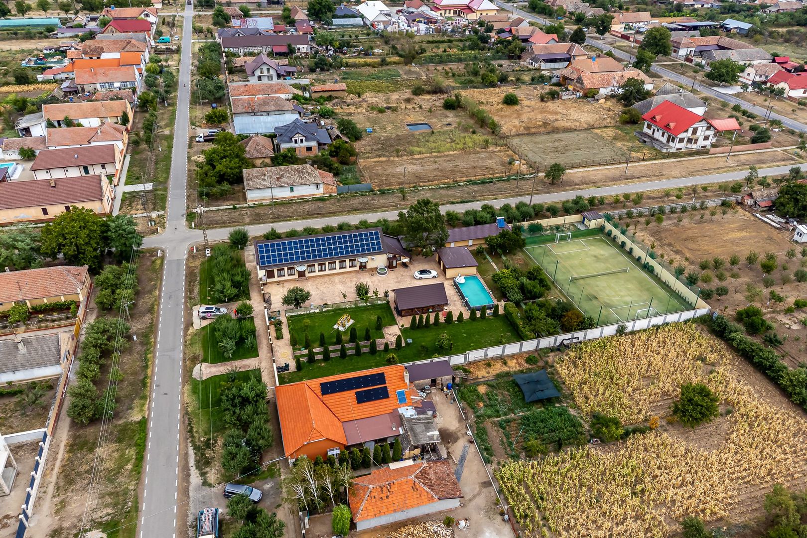 Proprietate de vis cu teren 2.880 mp și facilități PREMIUM Comision 0 - Poză 17