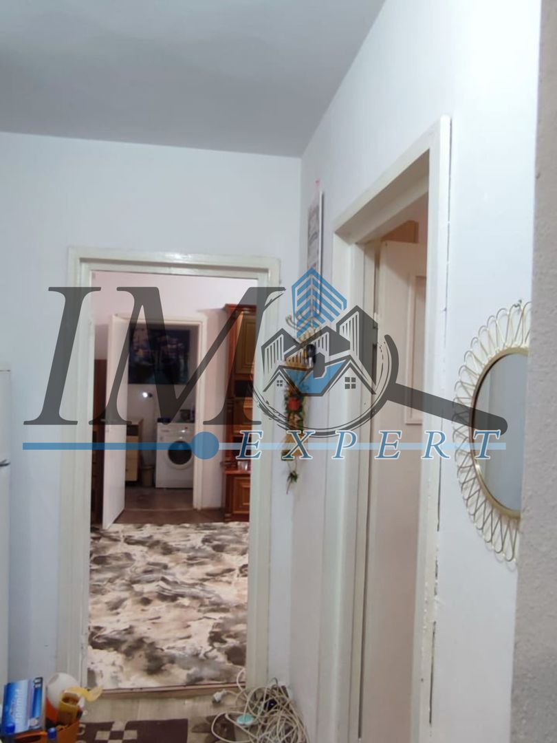 Apartament de închiriat cu 3 camere  în cetate - Poză 5