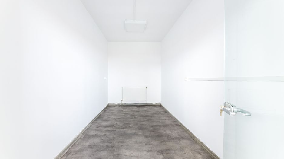 Spațiu de birouri de închiriat în zona UTA - Poză 5