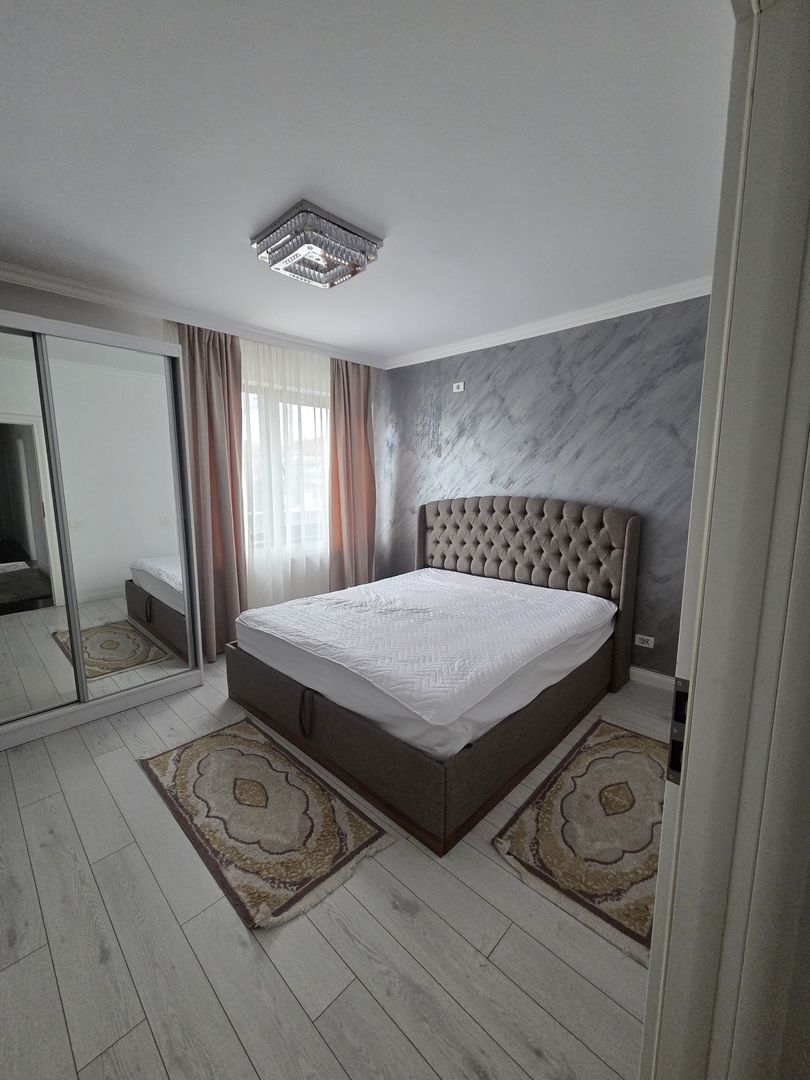 Apartament 3 camere si curte proprie - Poză 3