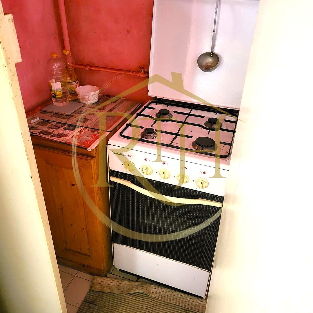 Oferim spre vanzare un apartament cu 2 camere in zona Dâmbovița - Poză 11