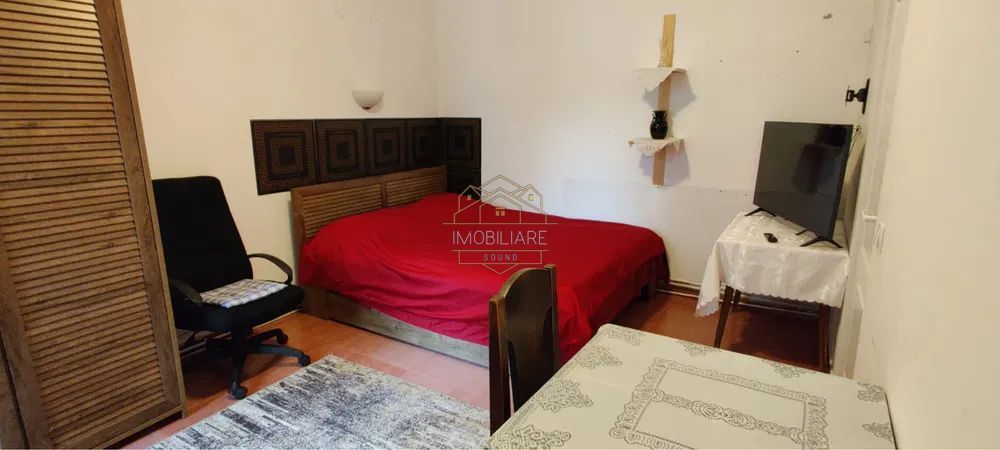 Garsonieră de închiriat în Centru zona Strada Avram Iancu - Poză 2