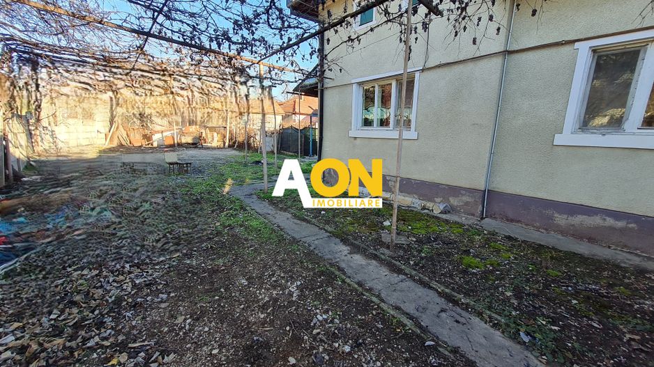 Casa 4 camere, 93 mp Construit, Teren 468 mp, Zona Cetate - Poză 3