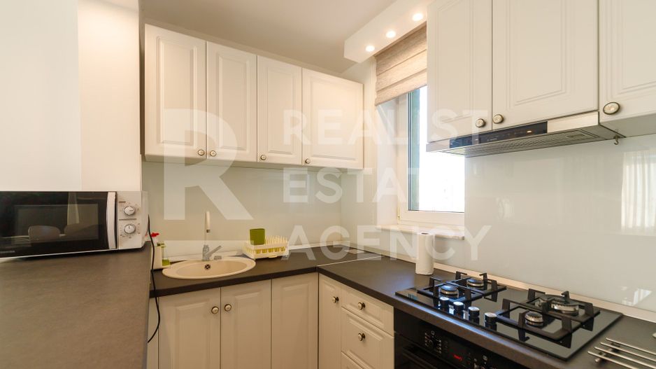 Vânzare, apartament cu 2 camere în zona Drumul Taberei - Poză 6