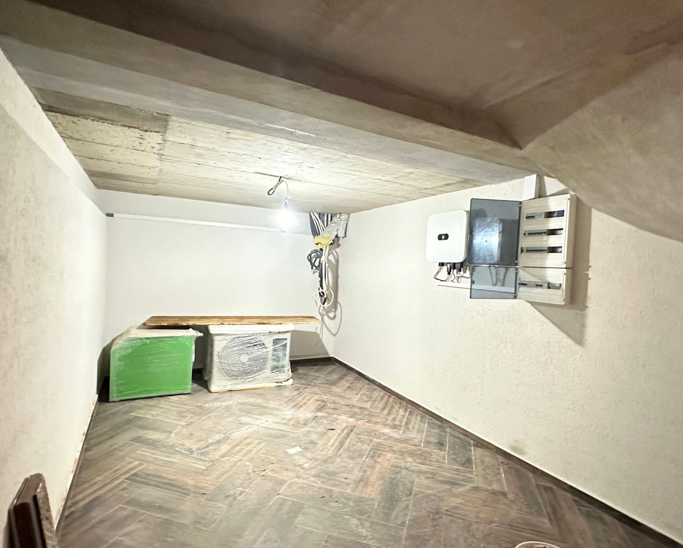 Casă smart de vânzare 4 camere Tehnologie premium Eficiență energetică ridicată - Poză 13