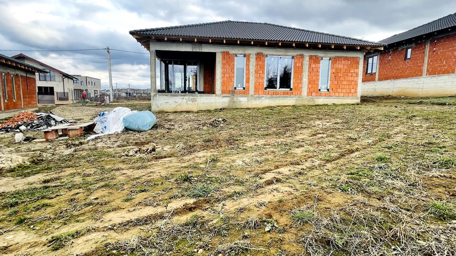 Casă parter la roșu în Paleu – 600 mp teren, utilități la limită - Poză 3