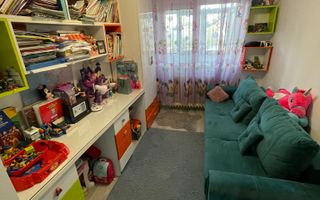 FARA RISC - PODU ROS - LICEUL EMIL RACOVITA - 3 CAMERE - RENOVAT - Poză 6