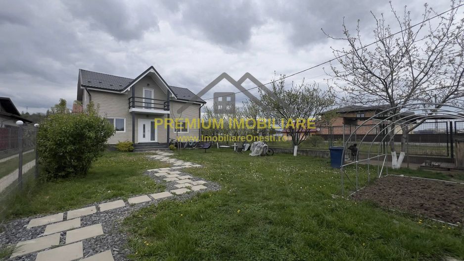 Vila de vanzare Onesti - Cartier Andrasesti - Poză 13