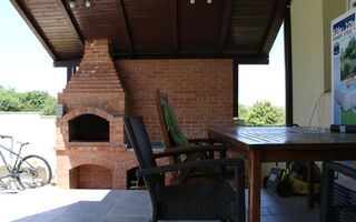 Vila cu sala de fitness, sauna, jacuzzi, zona de top - Andrei Muresanu - Poză 4