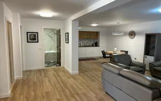 Casa 11 camere | Ipotesti, Suceava | 800 MP teren | 510.000€ - Poză 15
