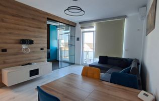 Apartament cu 3 camere, 2 bai si loc de parcare