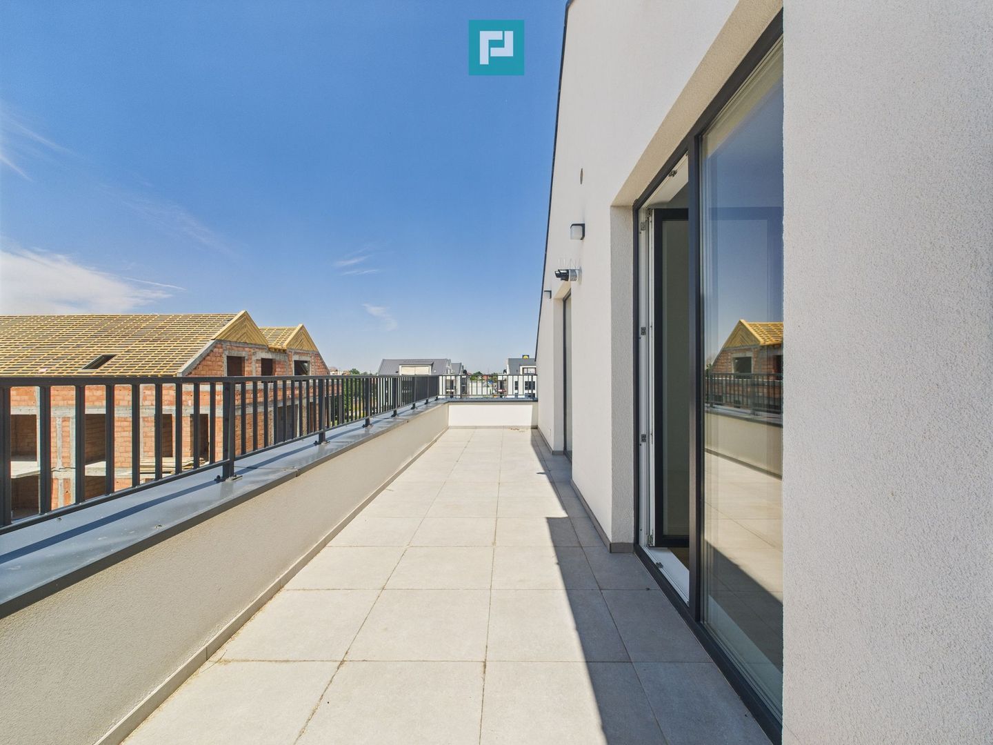 Apartament 3 camere , 2 băi , zona Freidorf - Poză 13