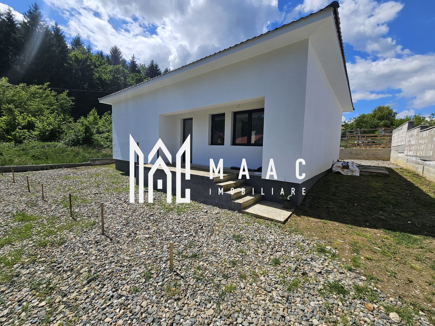 Casa individuala | Teren 350 mp | Tocile - Poză 1