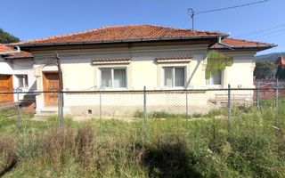 CASĂ 4 CAMERE TEREN 1316 MP LEREȘTI ARGEȘ - Poză 2
