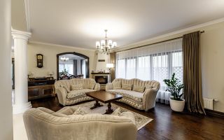 PRET NOU!!!   Vilă de Lux în Grădiște - Poză 1