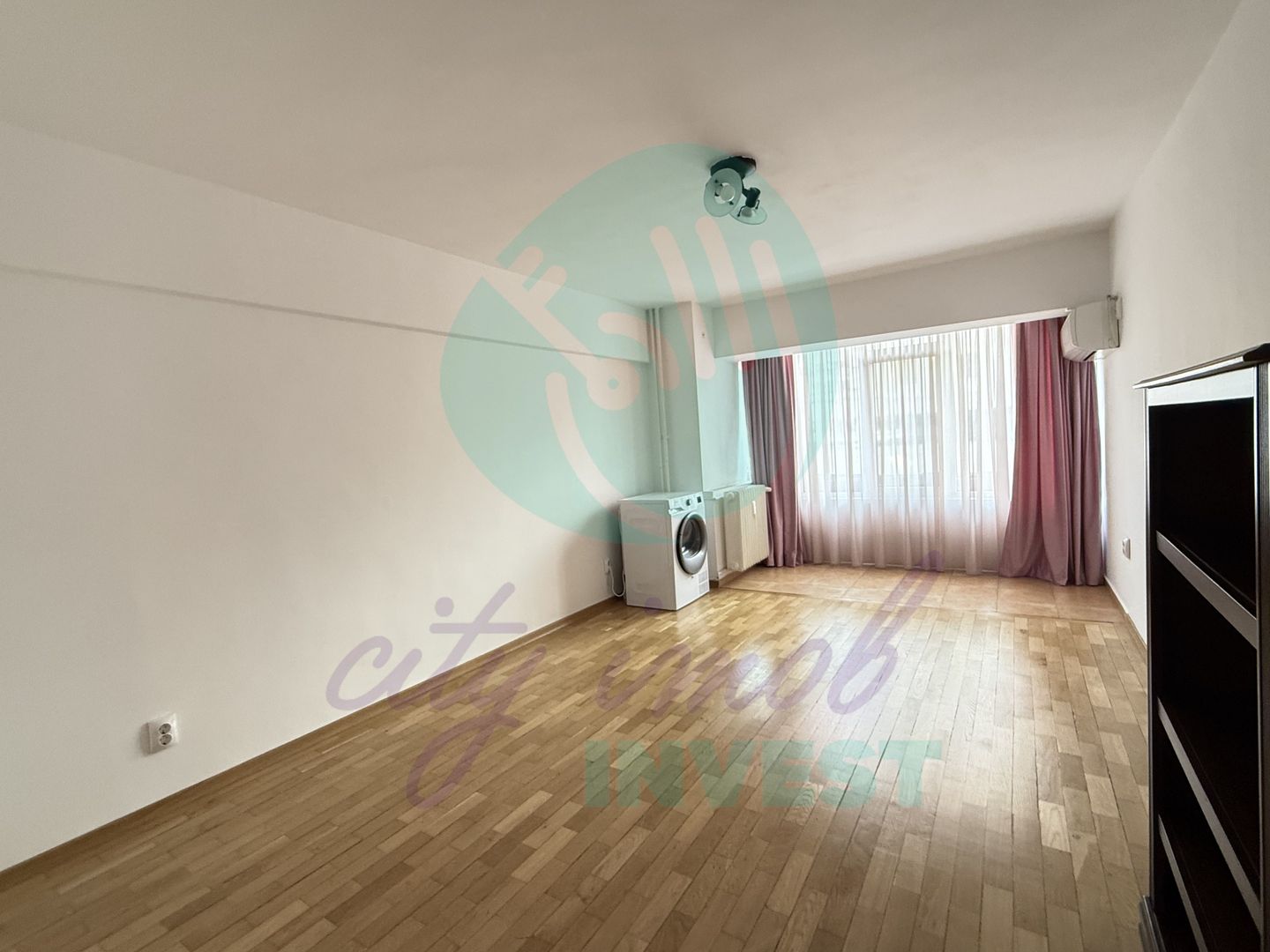 3 camere - bloc MONOLIT  - Bd. UNIRII - etajul 1 - Poză 7