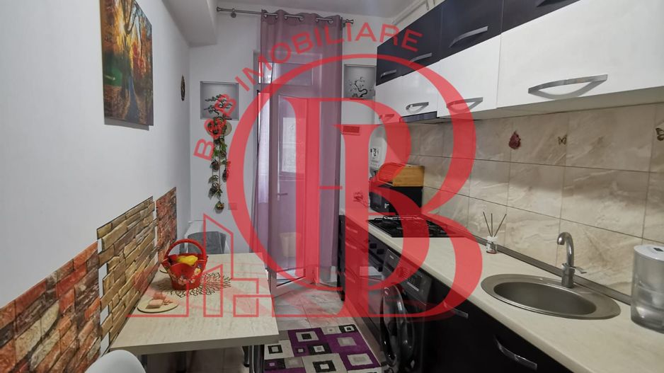 2 camere finalizat mobilat si loc de parcare inclus - Poză 7
